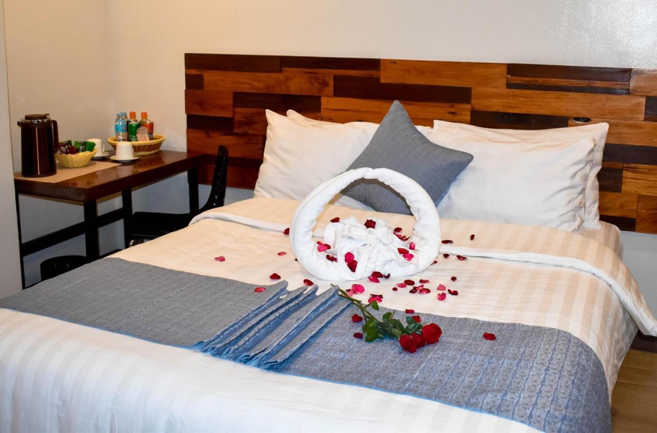 לאואג Hotel Lourdes מראה חיצוני תמונה